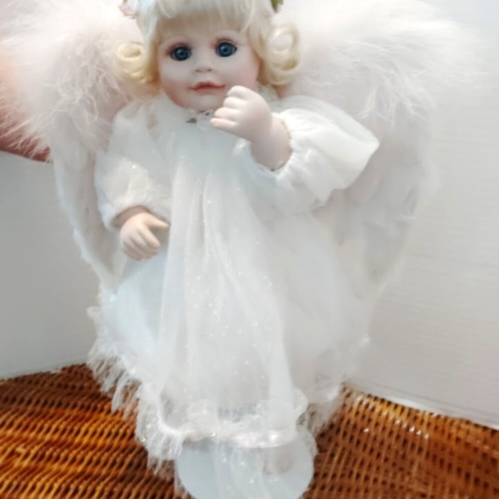 VTG Hamilton Collection 1996 "Harmony" Musical Porcelain Doll COA & Angel Lyre.